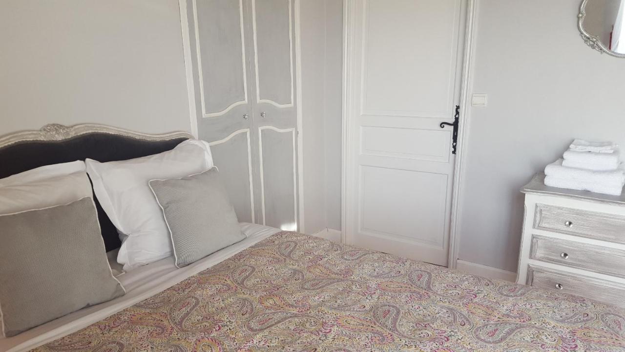 Bed and Breakfast Les Tilleuls Saint-Pe-Delbosc Экстерьер фото